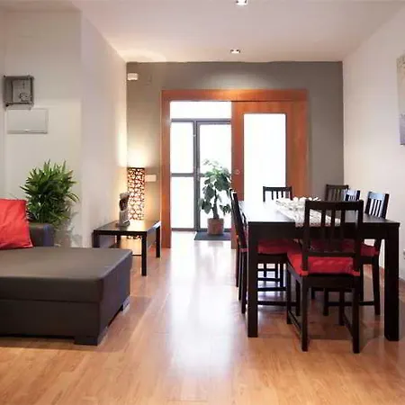 Apbcn Sagrada Familia Font Apartment *
